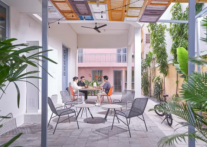 M Village Living Ly Chinh Thang